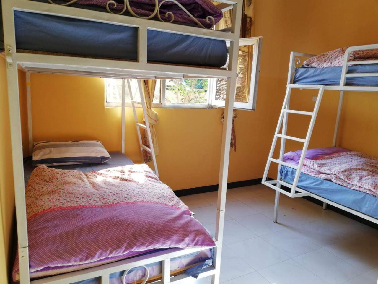 Хостел Gondar Backpackers Екстер'єр фото