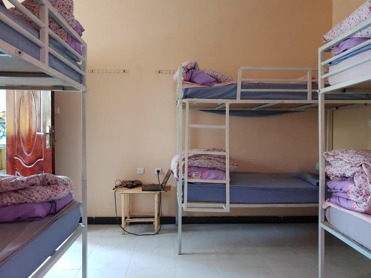 Хостел Gondar Backpackers Екстер'єр фото